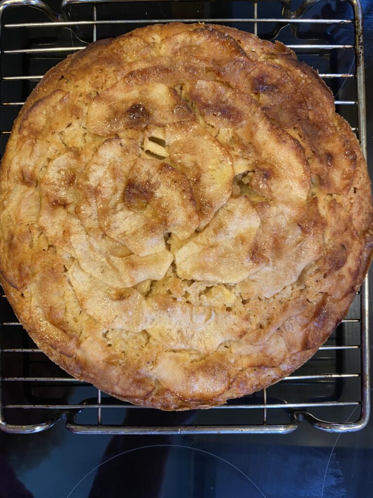 spiced apple cake